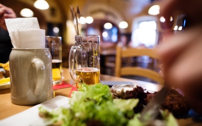 Restauracje w Zakopanem - Odkryj kulinarne skarby Podhala