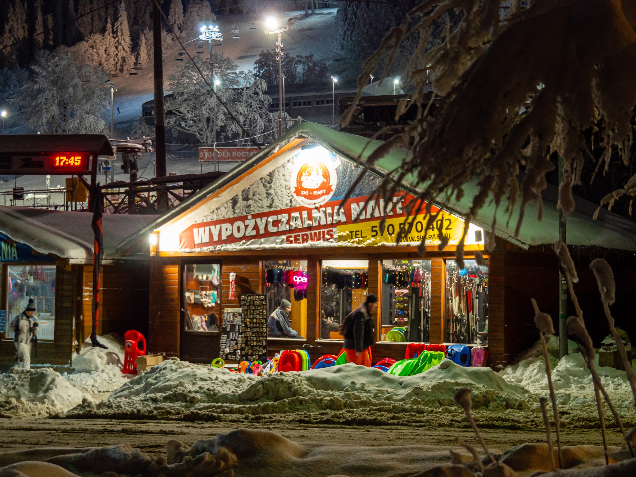 wypożyczalnia nart Zieleniec