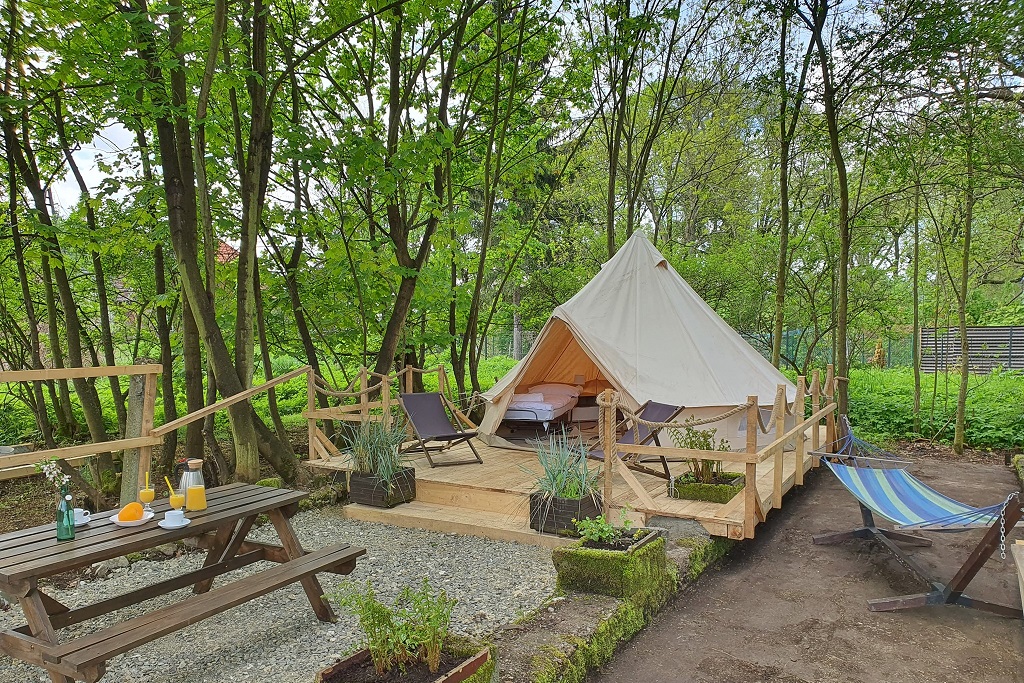 glamping resort ski-raft