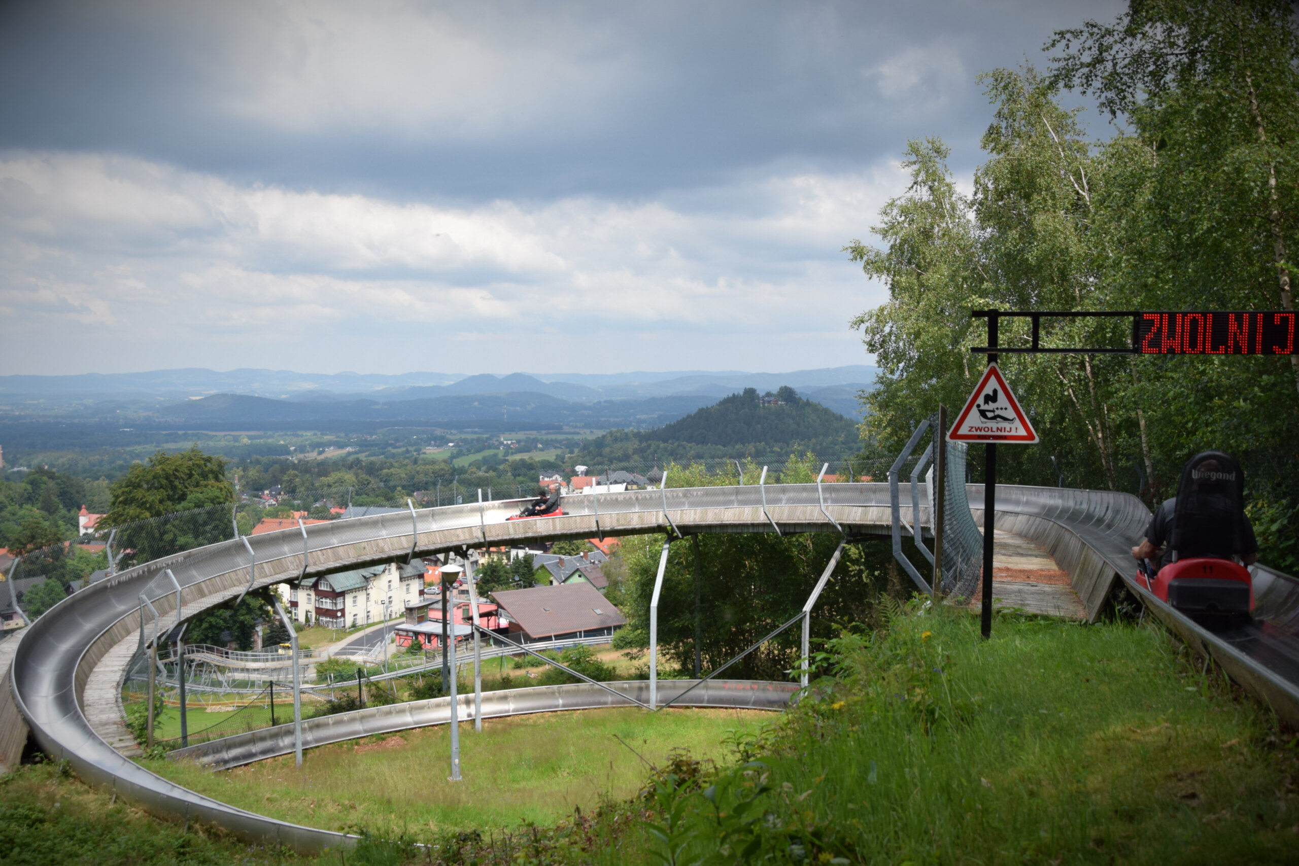 letni tor saneczkowy kolorowa ka