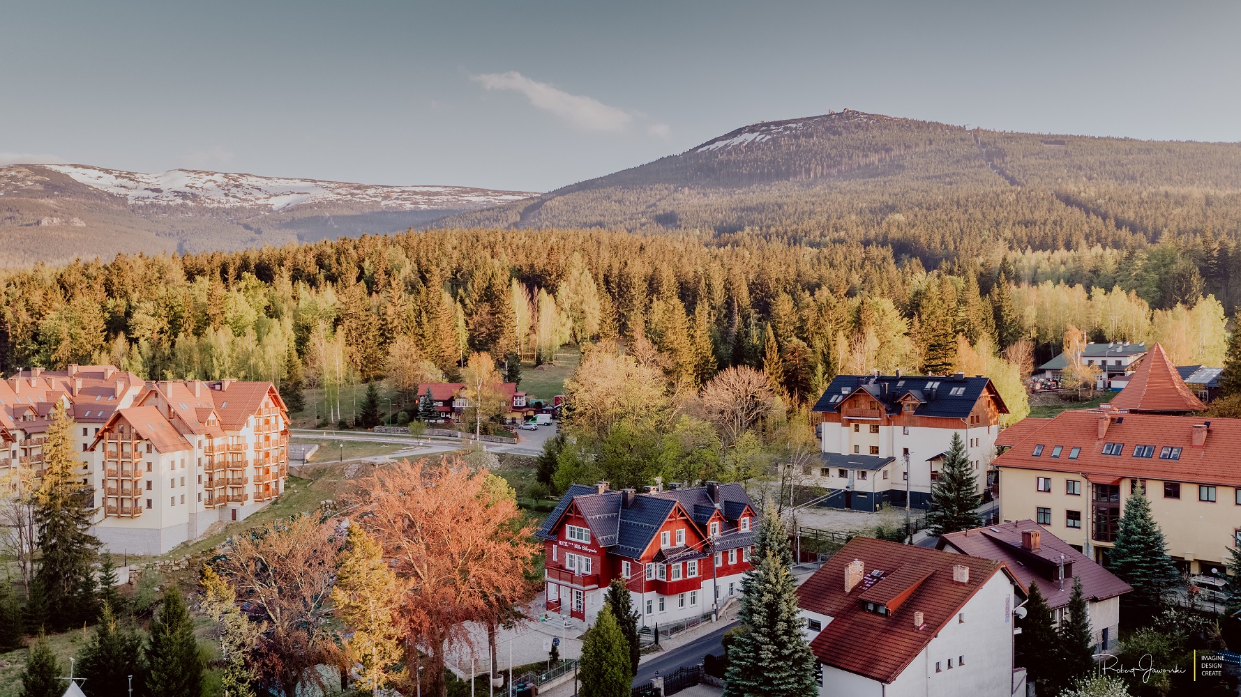 Hotel Willa Odkrywców – widok na góry