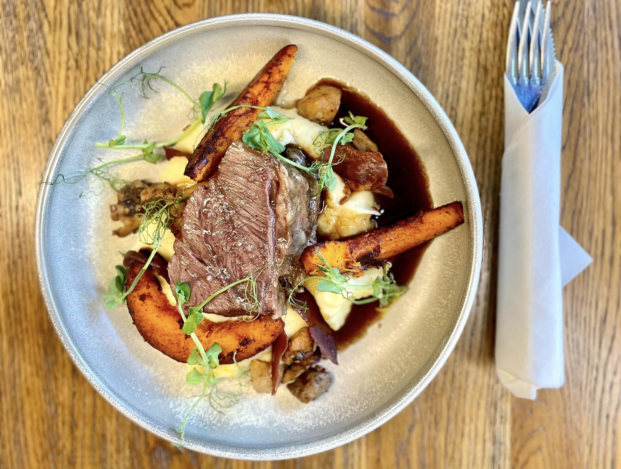 Wypoczety Wol Restauracja Steakhouse