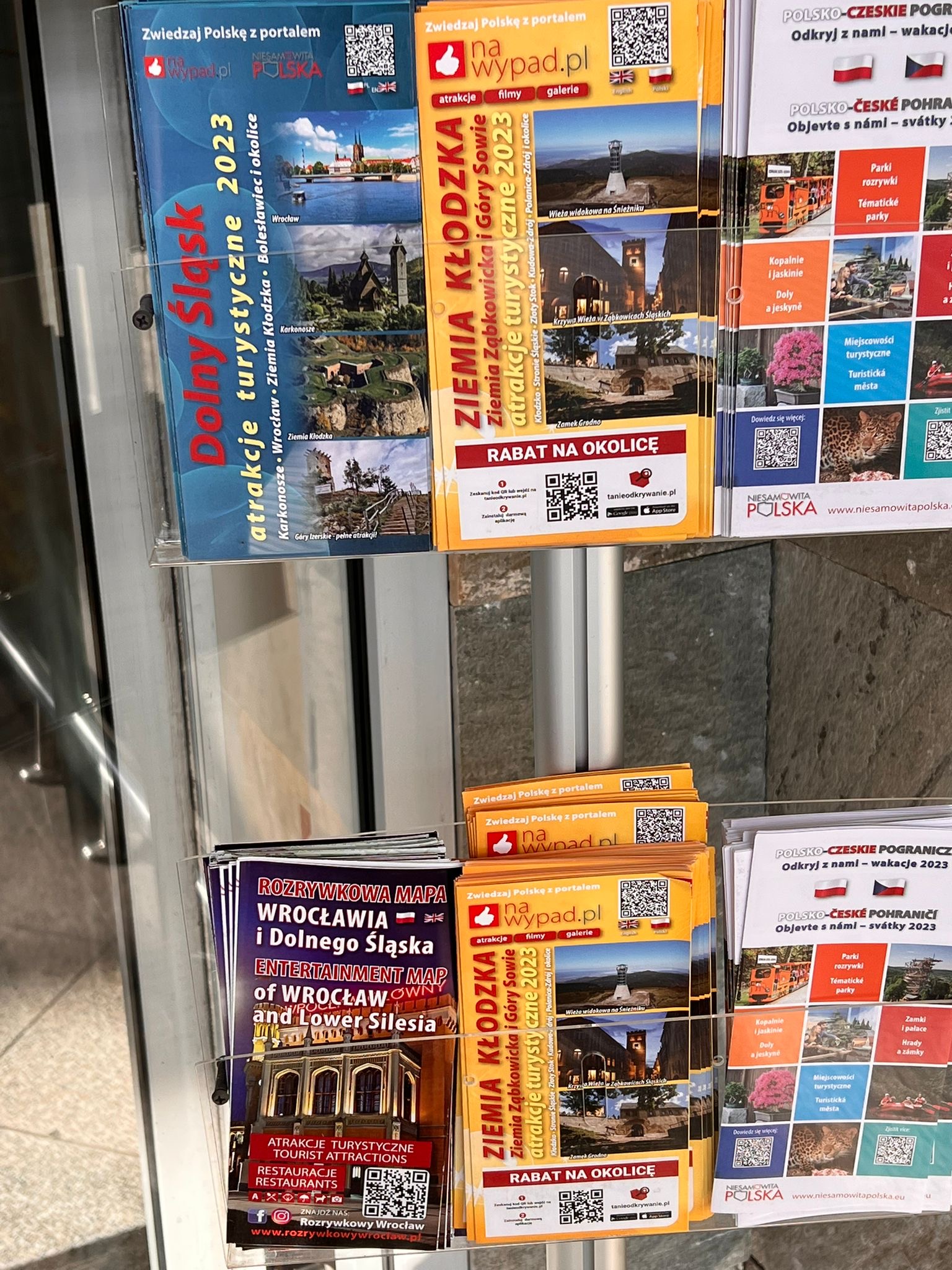 701850ff 2e25 4c89 9cd9 b1ab5a7bcca9