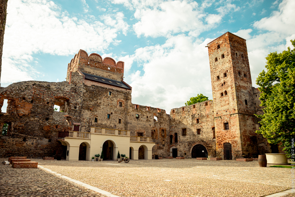 zamek ząbkowice śląskie