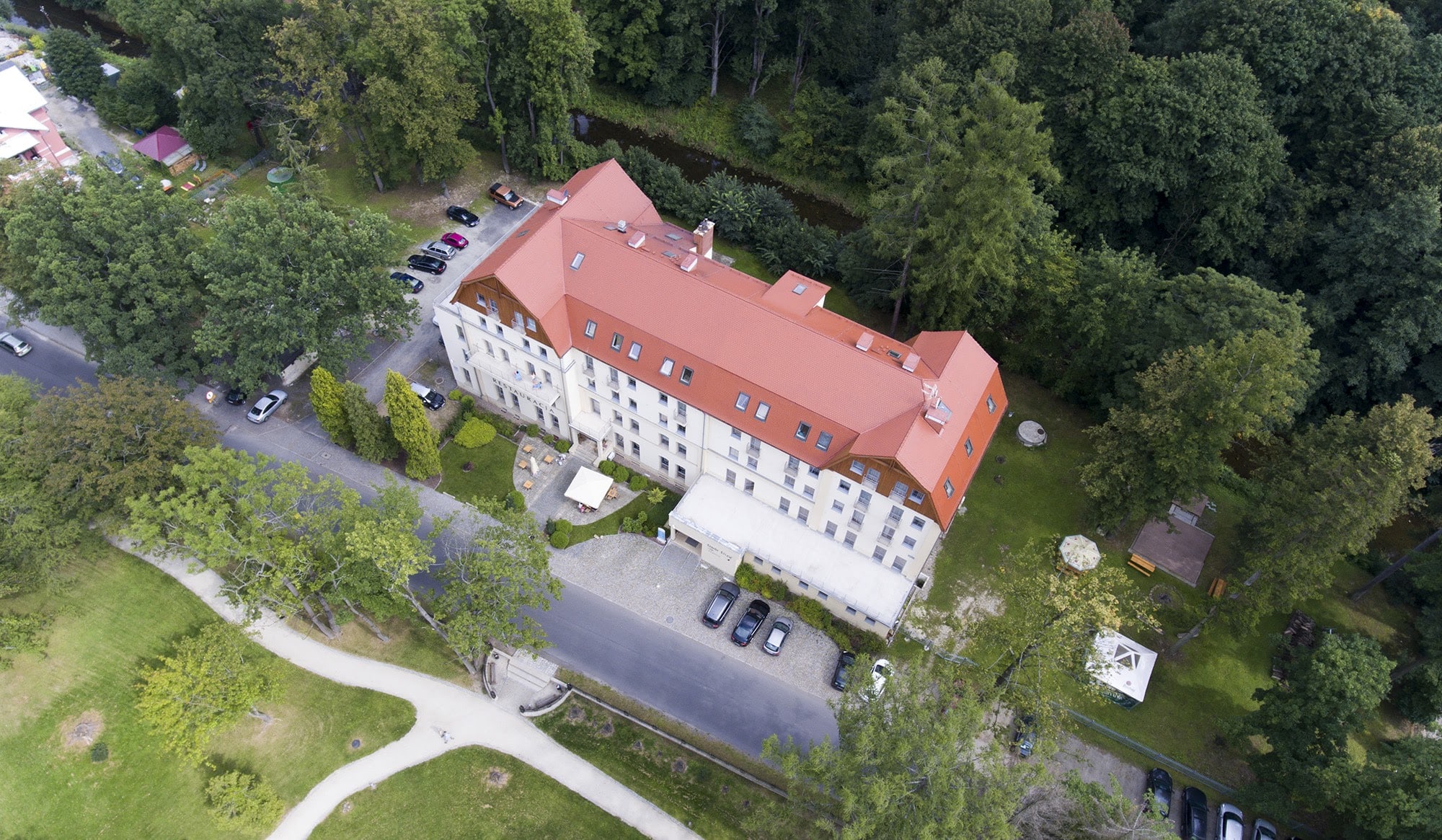 Dwor-Elizy-Hotel-SPA