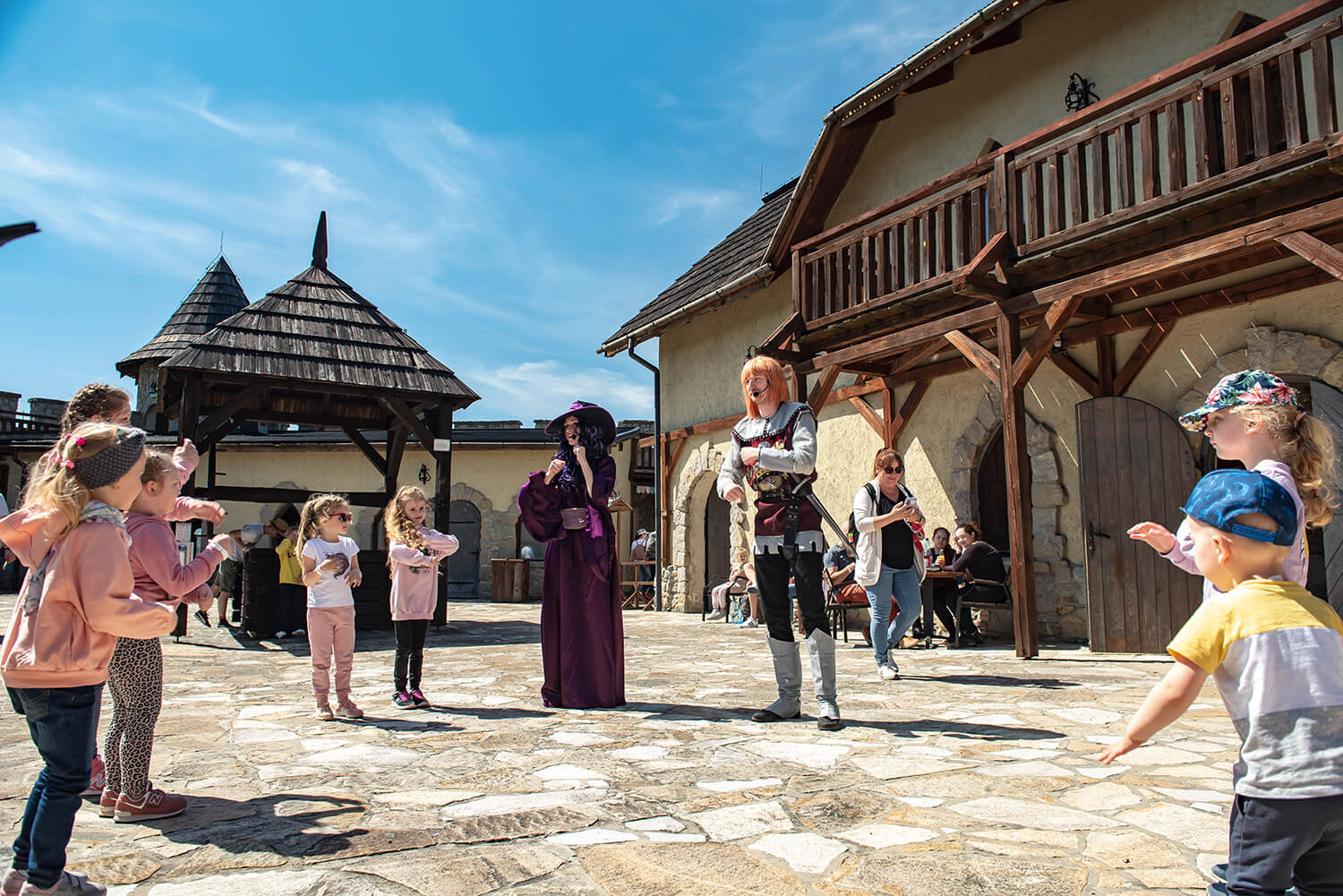 Warownia   Świat Marzeń Inwałd