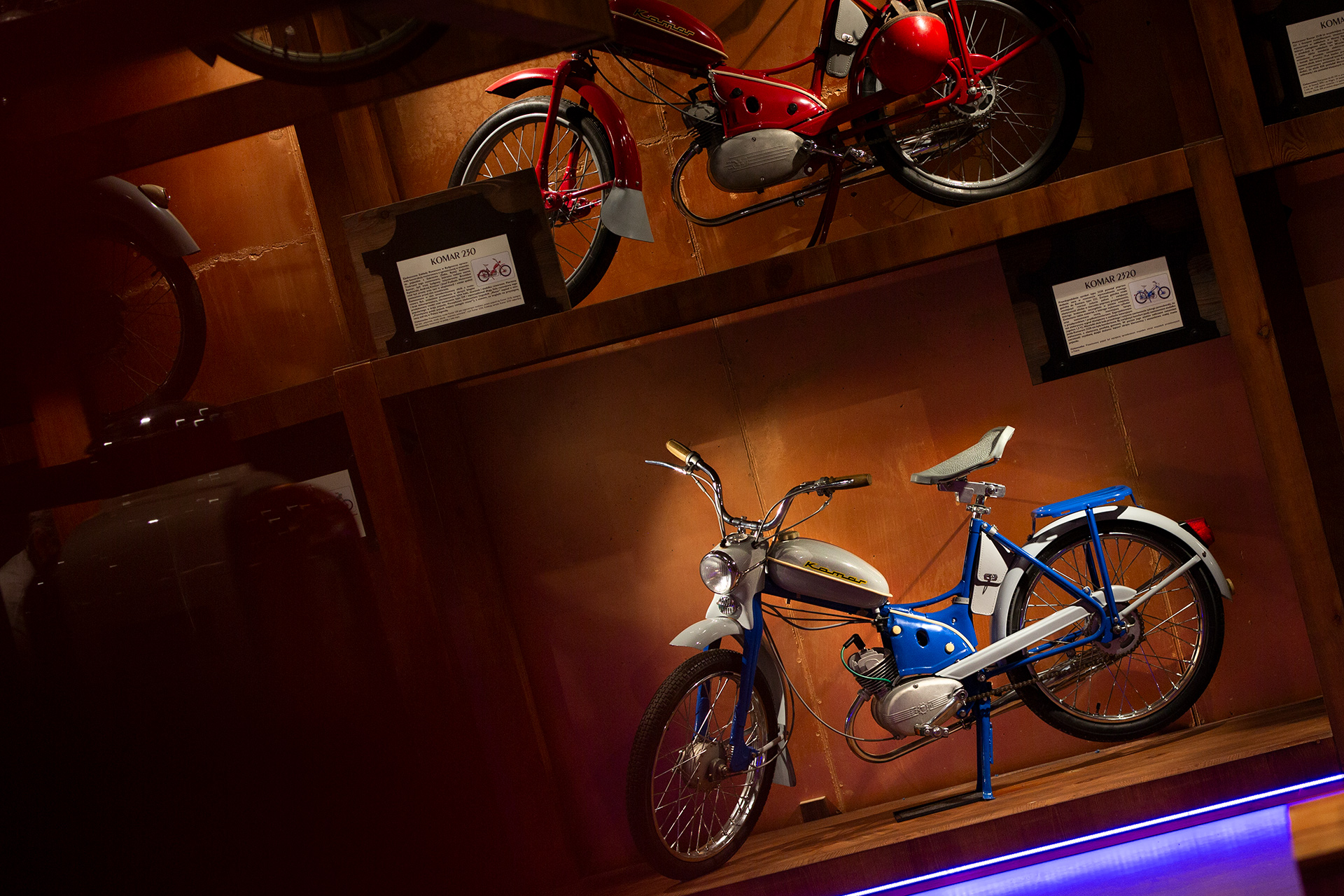 moped retro