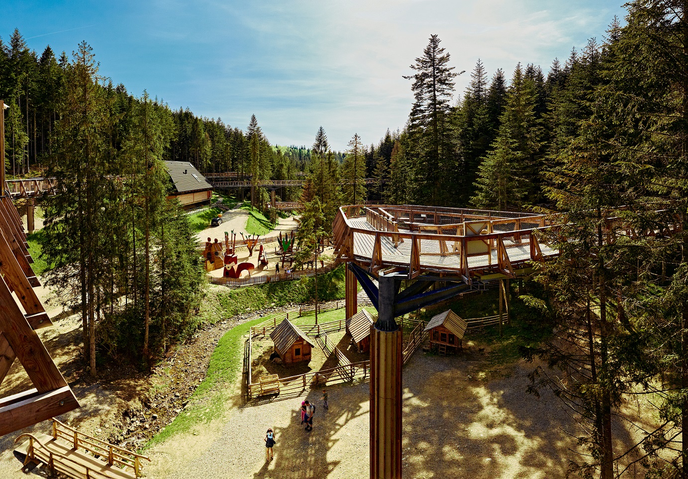 Centrum-Przyrodniczo-Edukacyjne-Brama-w-Gorce