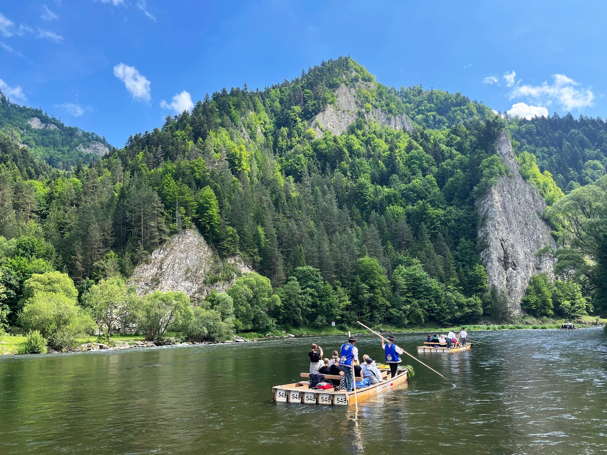 spływ dunajcem flisacy