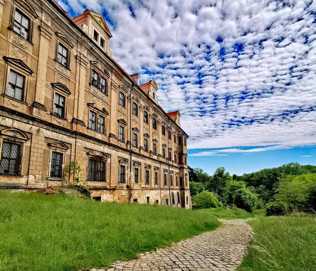 Wycieczka Wrocław, Legnica, Lubiąż, Trzebnica