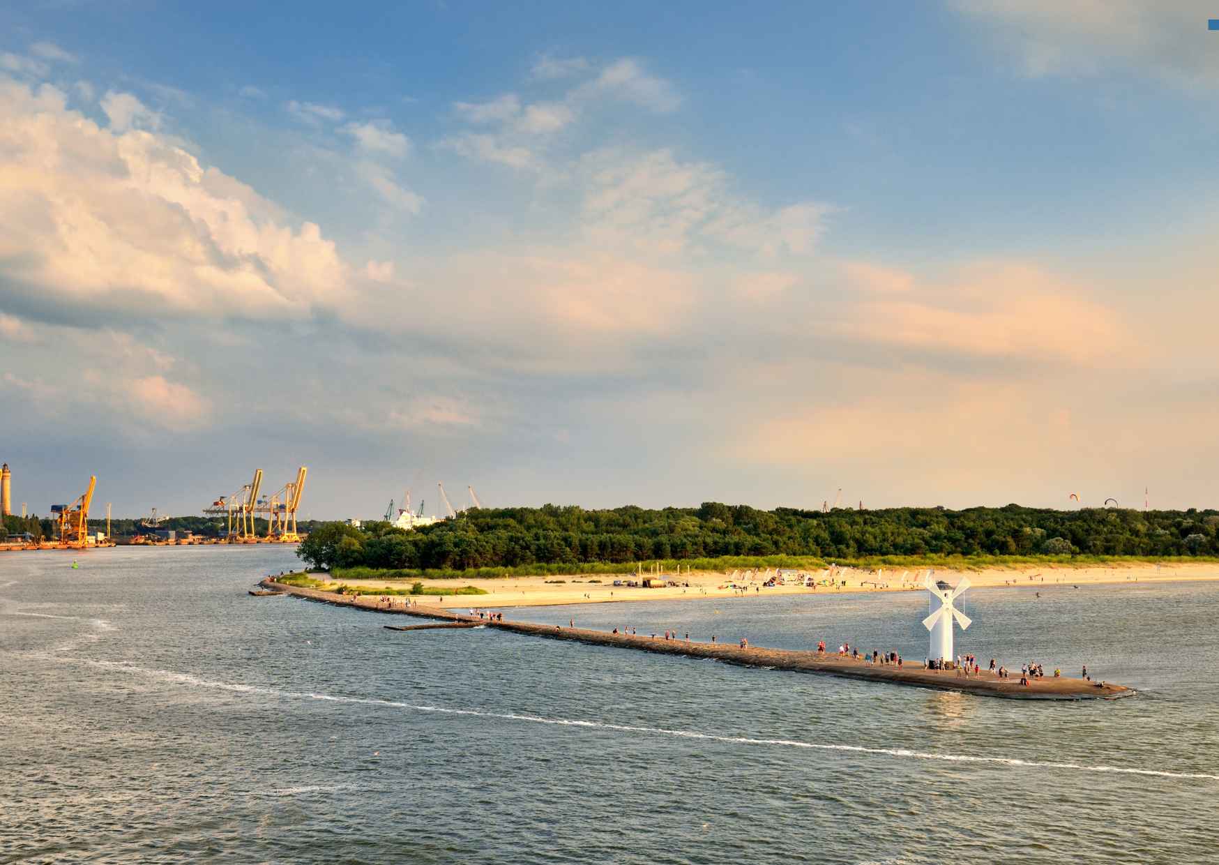 Kopia White Elegant Red Bow Gift Voucher Gift Certificate 3