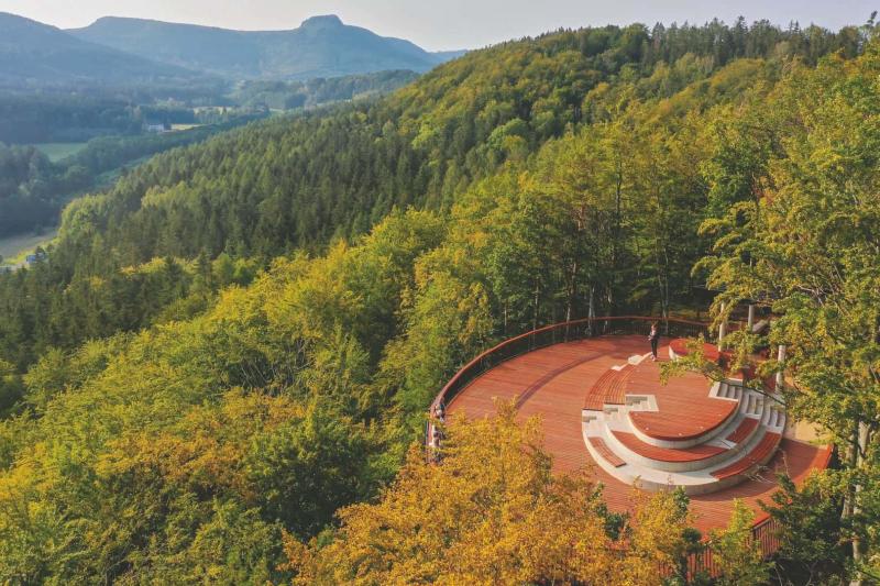 Taras widokowy na górze Guzowata
