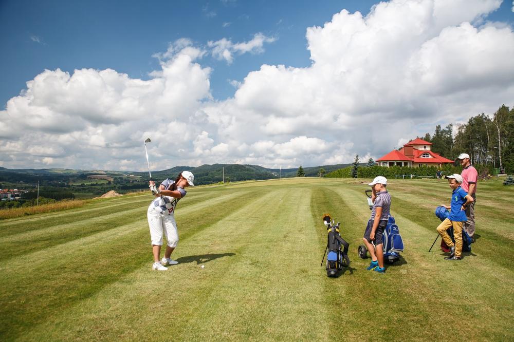 Golfowa Wioska w Szczytnej