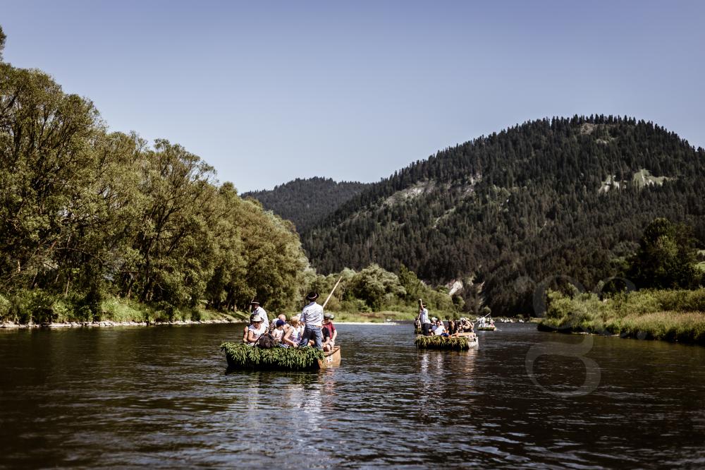 Góral Ponton: Spływy pontonowe i kajakowe Dunajcem